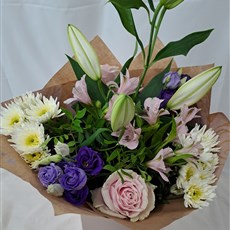 Lazy Days Handtied Bouquet 